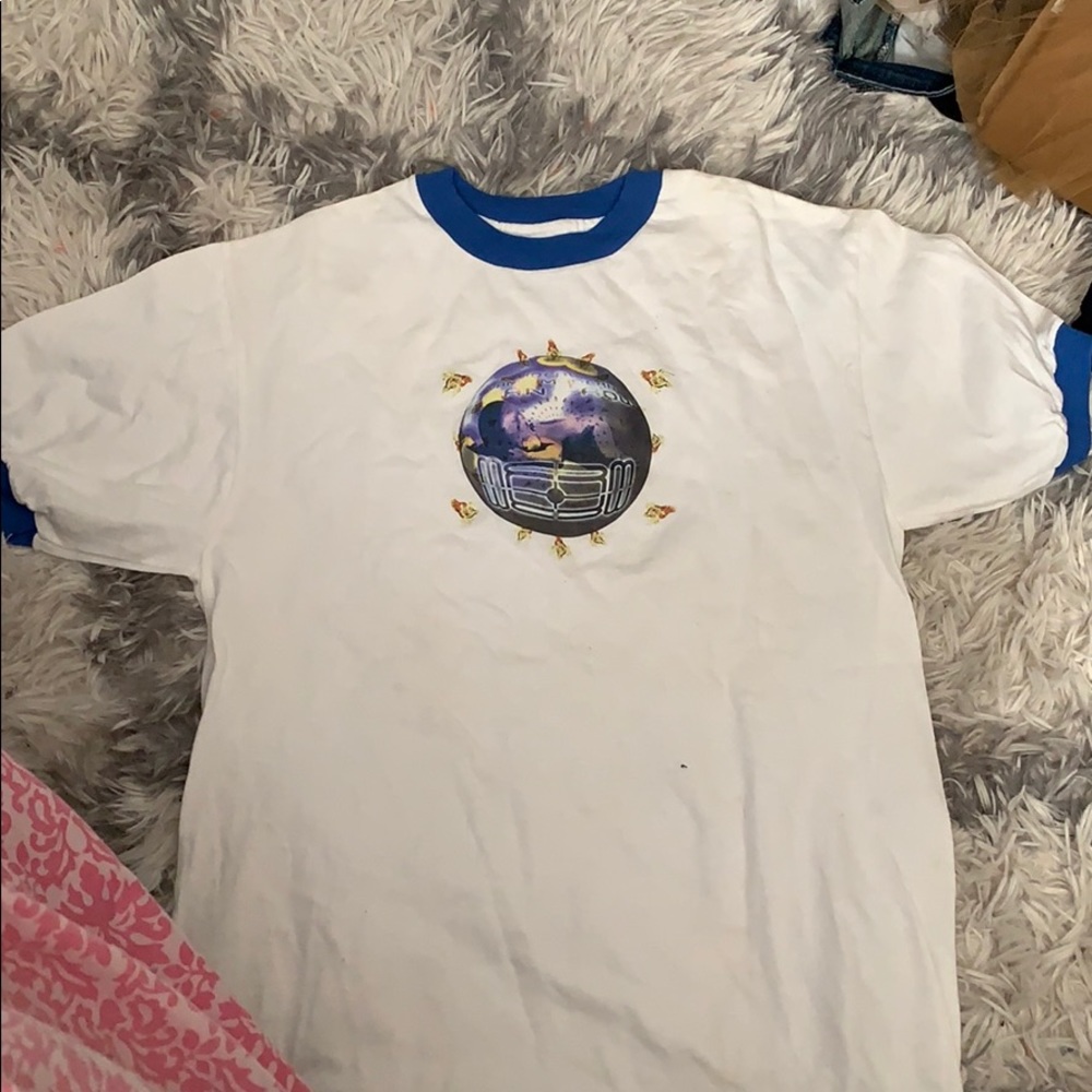 Soaponthecouch outer world T-shirt